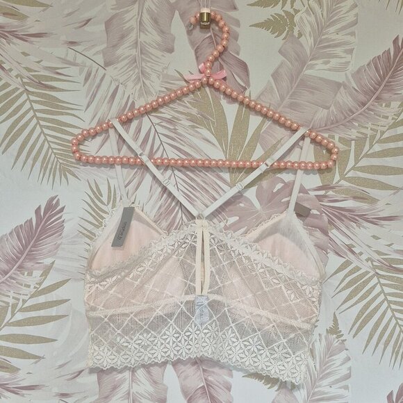NWT Sophie b. intimates soft pink lace padded bralette, L - Picture 3 of 6